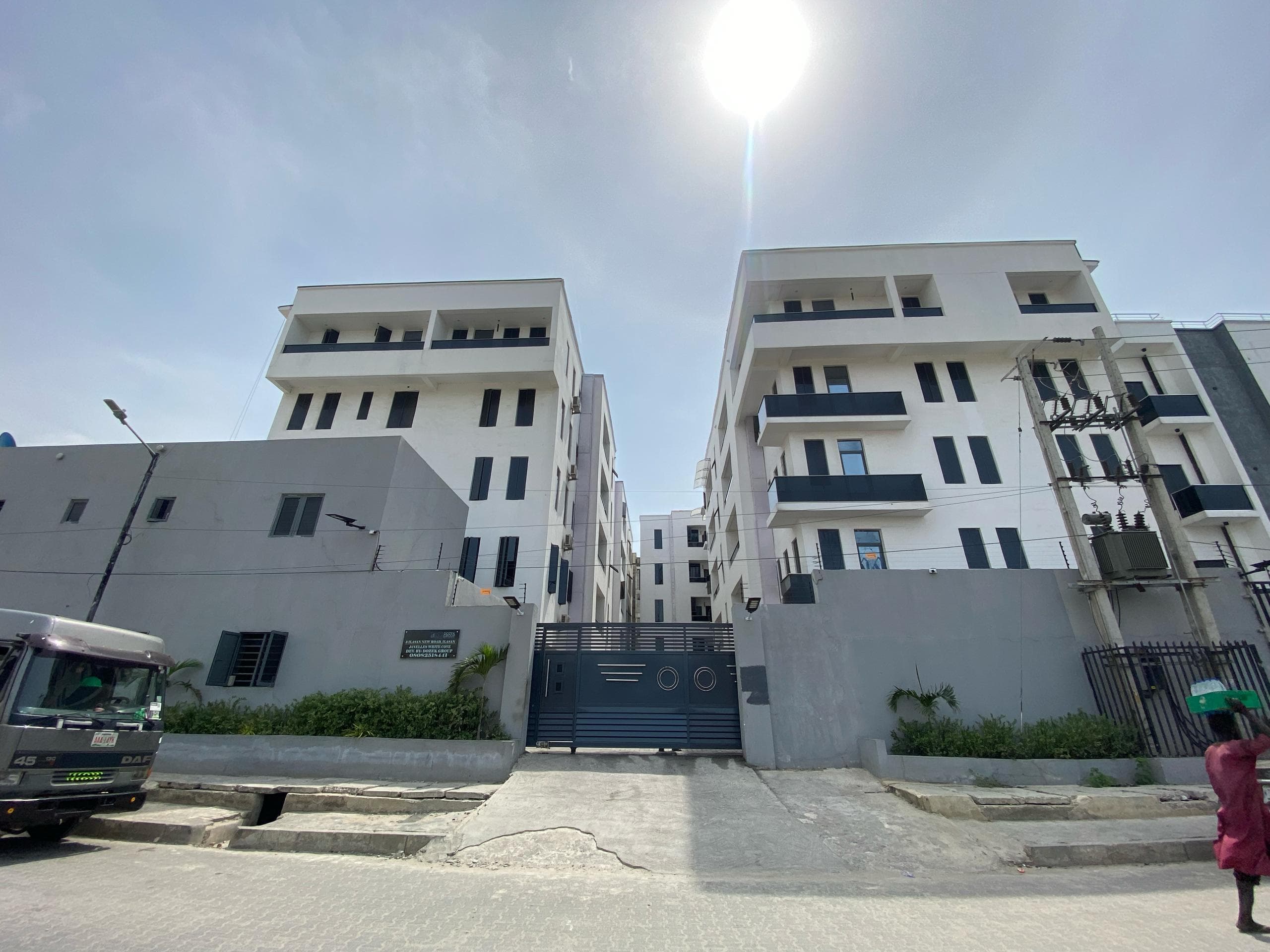Living space at Janelle's White Cove